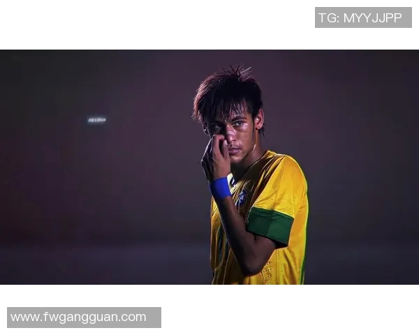 足球明星追求的爱情对象揭晓背后的故事与真相